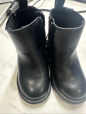 GAP Kids Black Side-Zip Ankle Boots